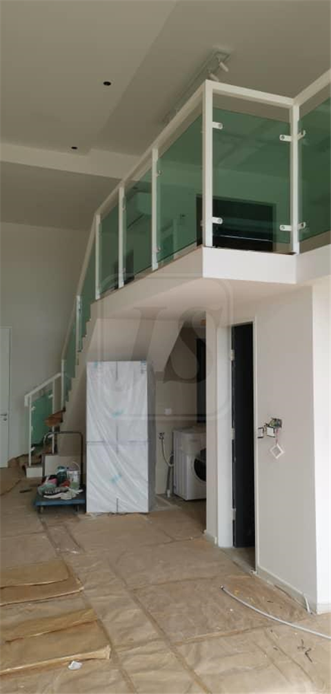 Install Hand Railing